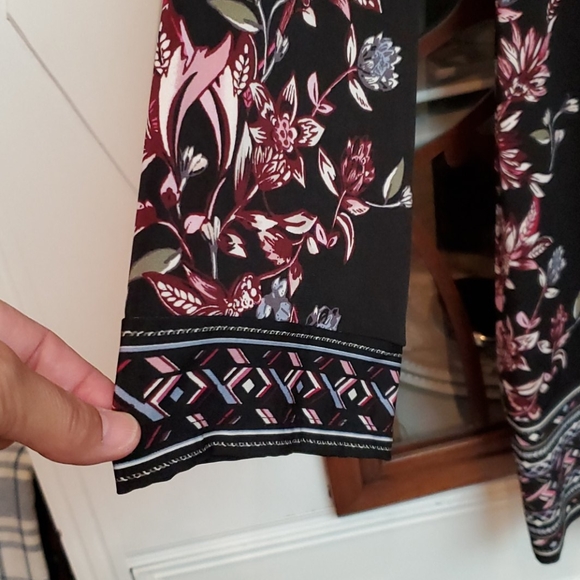 White House Black Market Dress - Picture 5 of 10